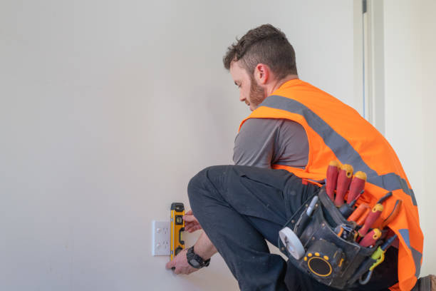 Best Licensed Electrician  in Canton, OH